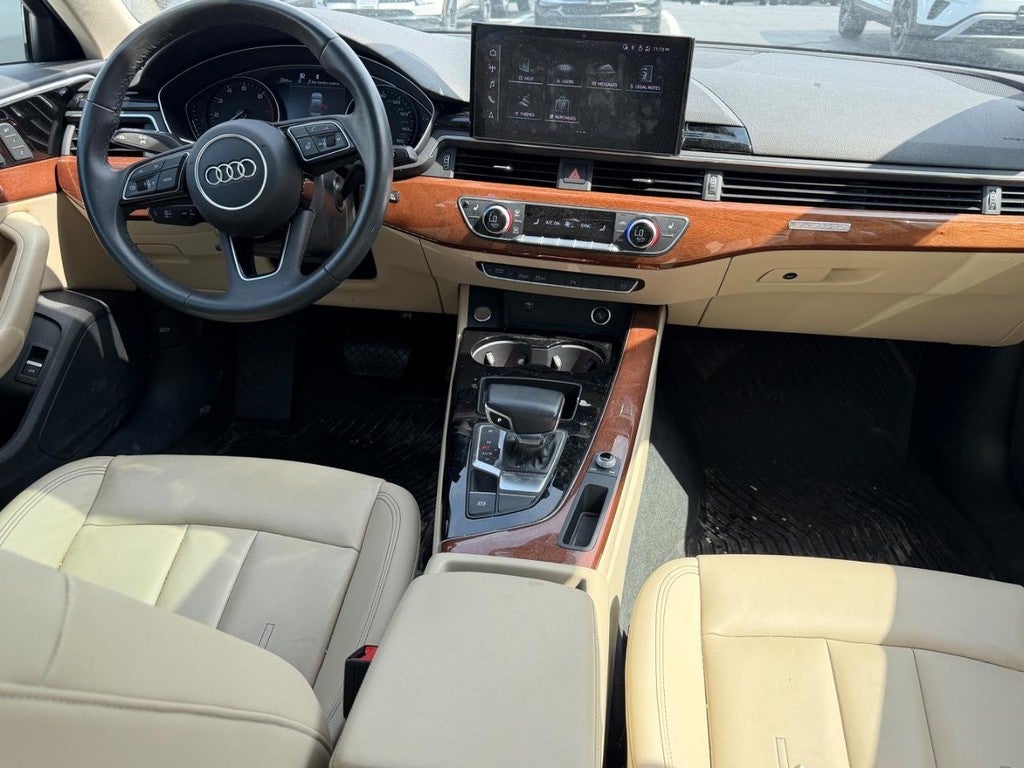 2023 Audi A4 Sedan Premium 40 TFSI quattro