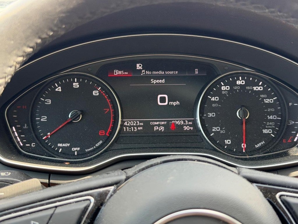 2023 Audi A4 Sedan Premium 40 TFSI quattro