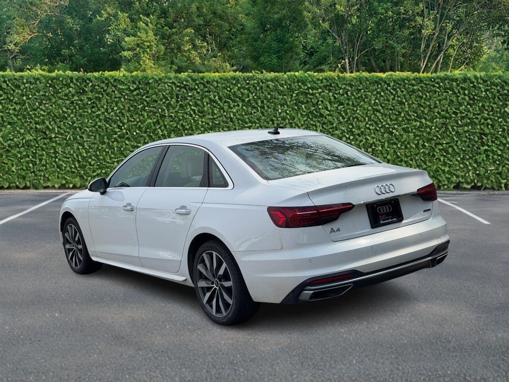 2023 Audi A4 Sedan Premium 40 TFSI quattro