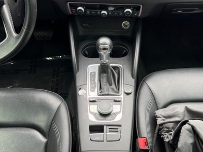 2019 Audi A3 Sedan Titanium Premium 40 TFSI