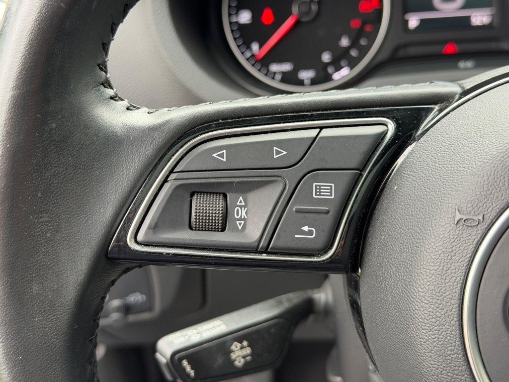 2019 Audi A3 Sedan Titanium Premium 40 TFSI