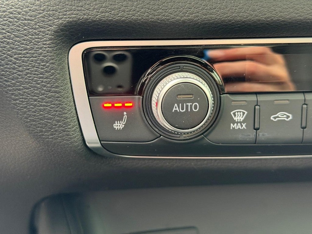 2019 Audi A3 Sedan Titanium Premium 40 TFSI