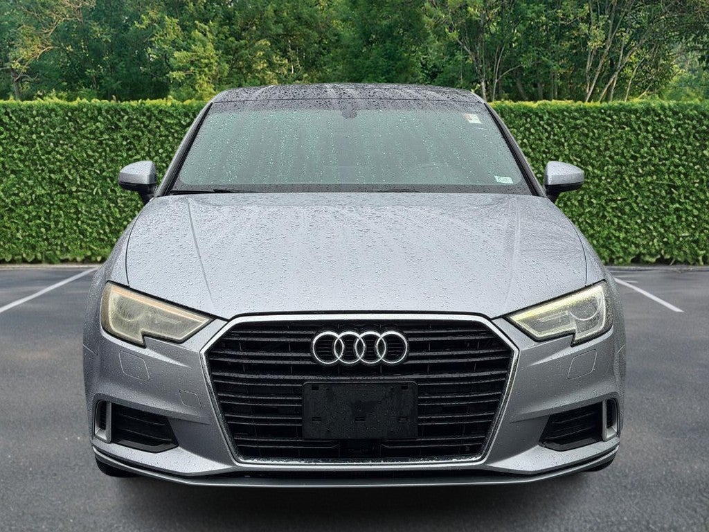 2019 Audi A3 Sedan Titanium Premium 40 TFSI