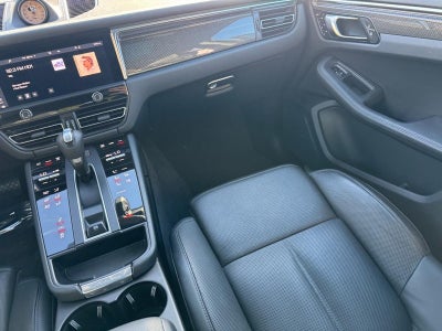 2023 Porsche Macan S AWD