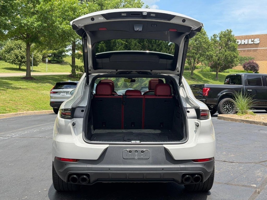 2023 Porsche Cayenne Platinum Edition Coupe AWD