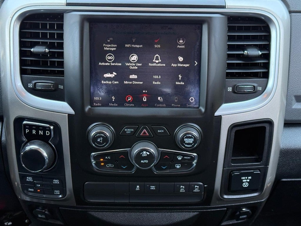 2019 RAM 1500 Classic Big Horn 4x4 Crew Cab 6'4" Box