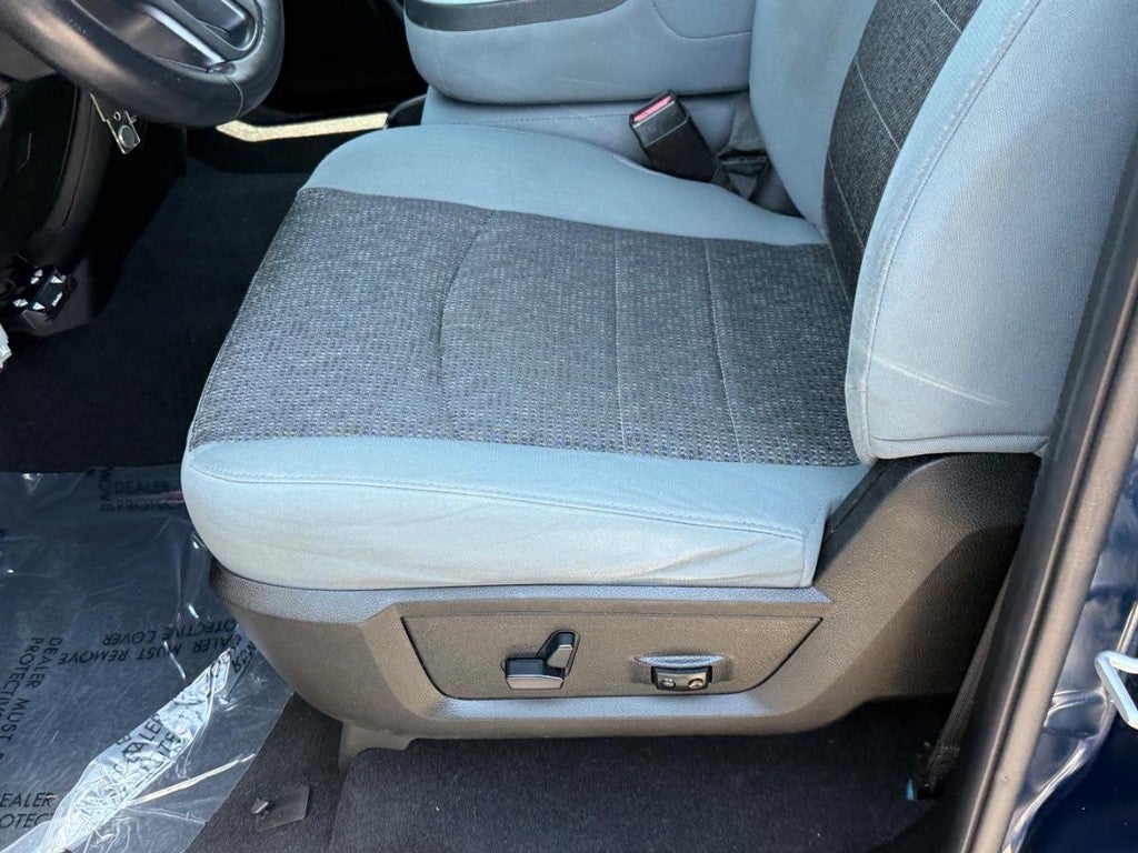 2019 RAM 1500 Classic Big Horn 4x4 Crew Cab 6'4" Box