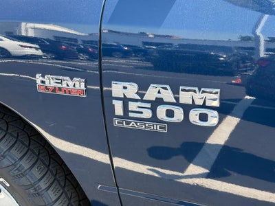 2019 RAM 1500 Classic Big Horn 4x4 Crew Cab 6'4" Box