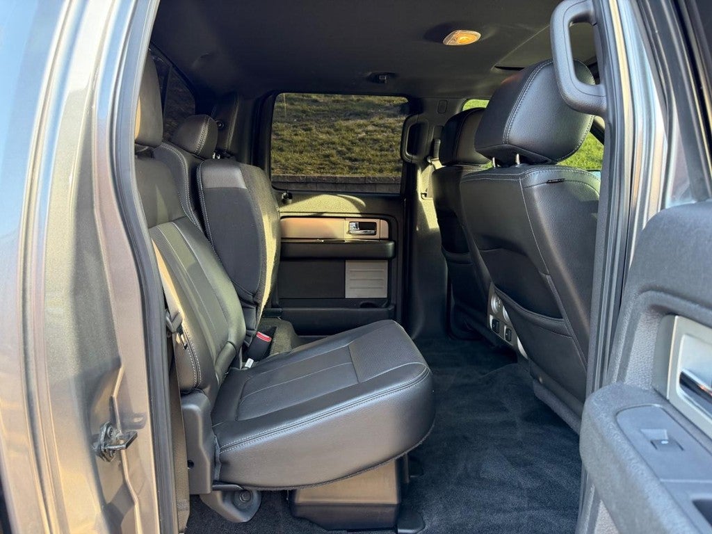 2014 Ford F-150 4WD SuperCrew 145" FX4