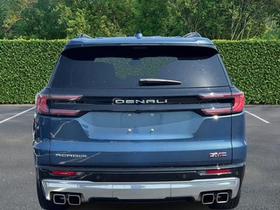 2025 GMC Acadia FWD 4dr Denali