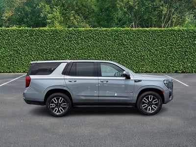 2024 GMC Yukon 4WD 4dr AT4