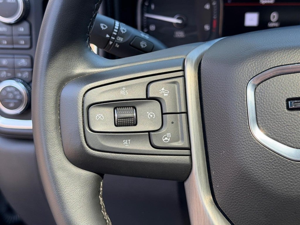 2023 GMC Sierra 2500HD 4WD Crew Cab 159" Denali