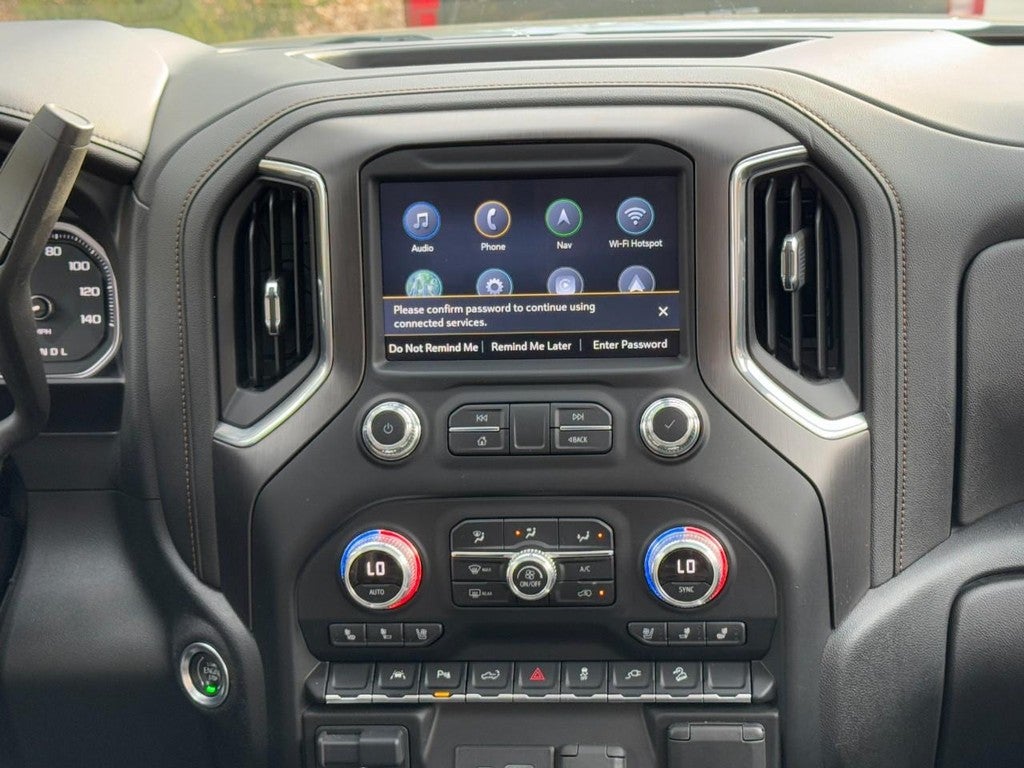 2022 GMC Sierra 1500 Limited 4WD Crew Cab 147" AT4