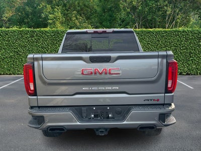2022 GMC Sierra 1500 Limited 4WD Crew Cab 147" AT4