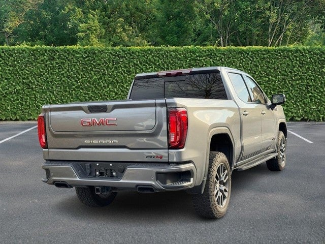2022 GMC Sierra 1500 Limited 4WD Crew Cab 147" AT4