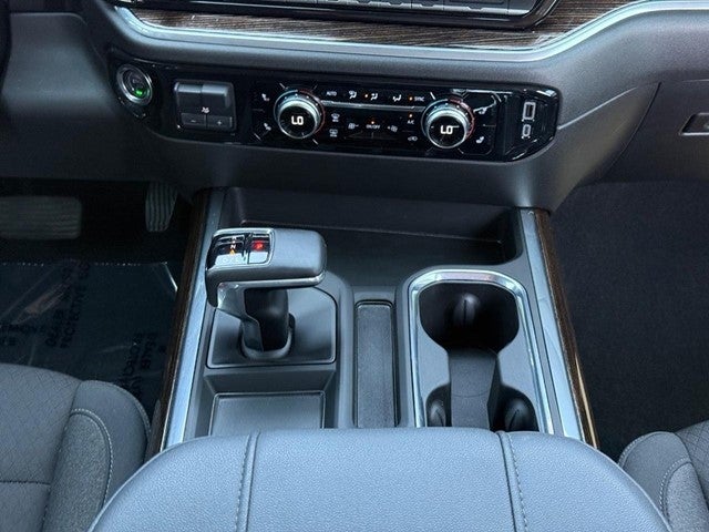 2025 GMC Sierra 1500 4WD Crew Cab 147" Elevation w/3SB