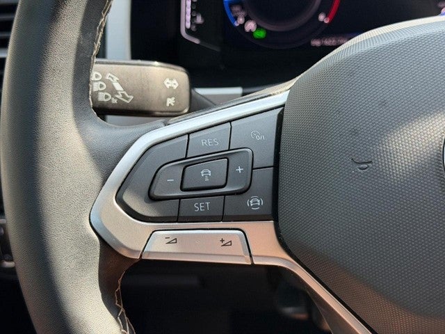 2023 Volkswagen Atlas 3.6L V6 SE w/Technology 4MOTION