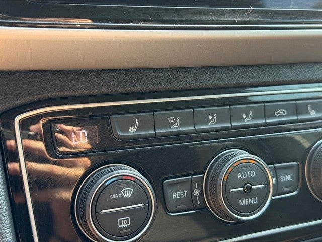 2023 Volkswagen Atlas 3.6L V6 SE w/Technology 4MOTION