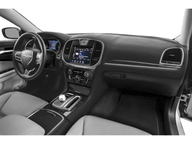 2021 Chrysler 300 Touring