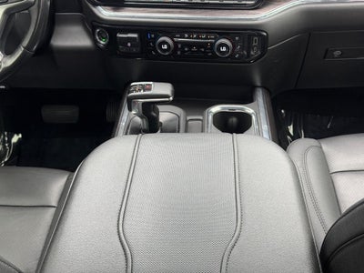 2023 Chevrolet Silverado 1500 4WD Crew Cab 147" LTZ