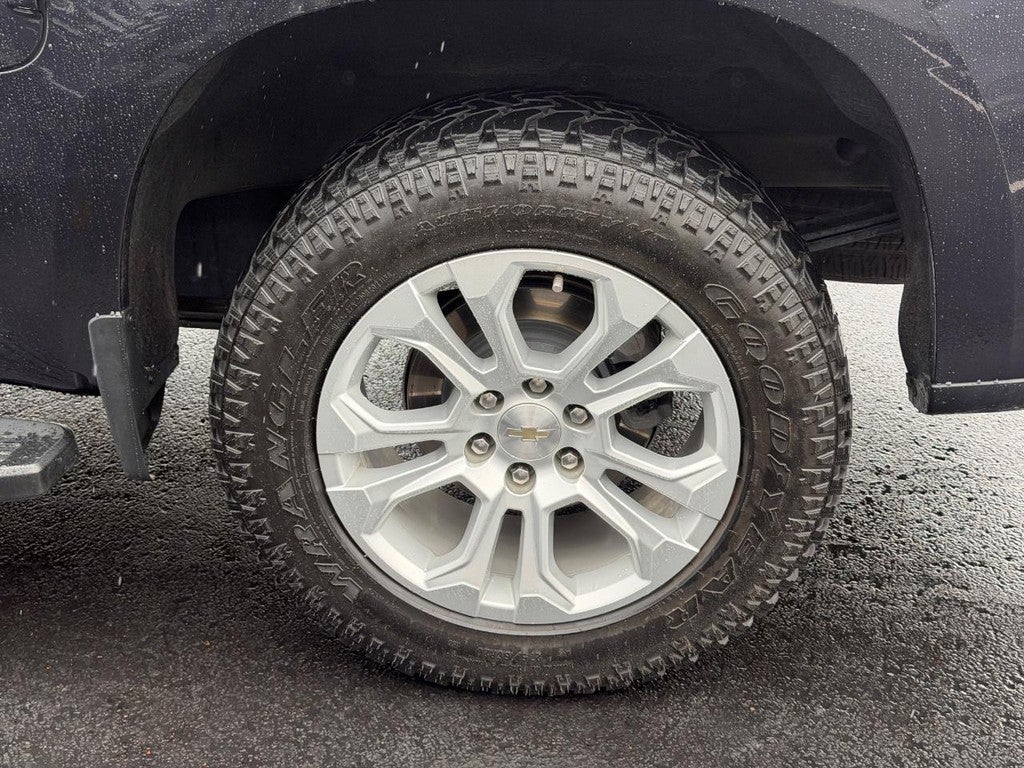 2023 Chevrolet Silverado 1500 4WD Crew Cab 147" LTZ