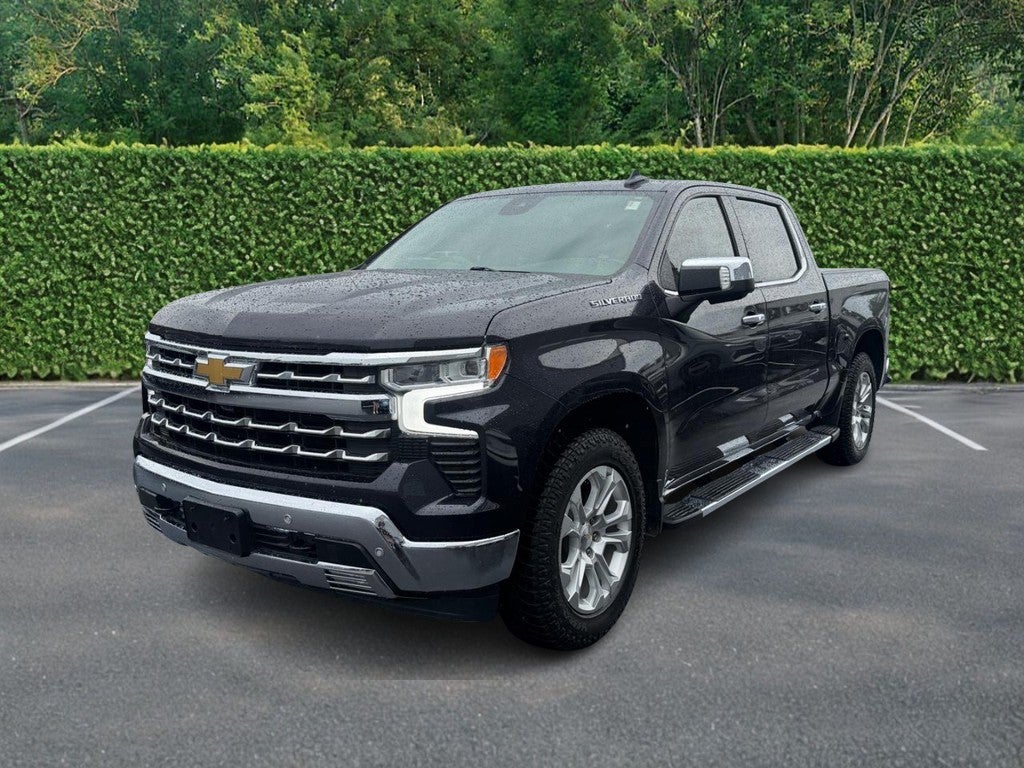 2023 Chevrolet Silverado 1500 4WD Crew Cab 147" LTZ