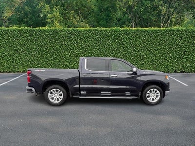 2023 Chevrolet Silverado 1500 4WD Crew Cab 147" LTZ