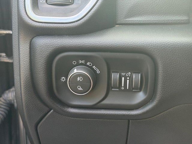 2024 RAM 2500 Laramie 4x4 Crew Cab 6'4" Box