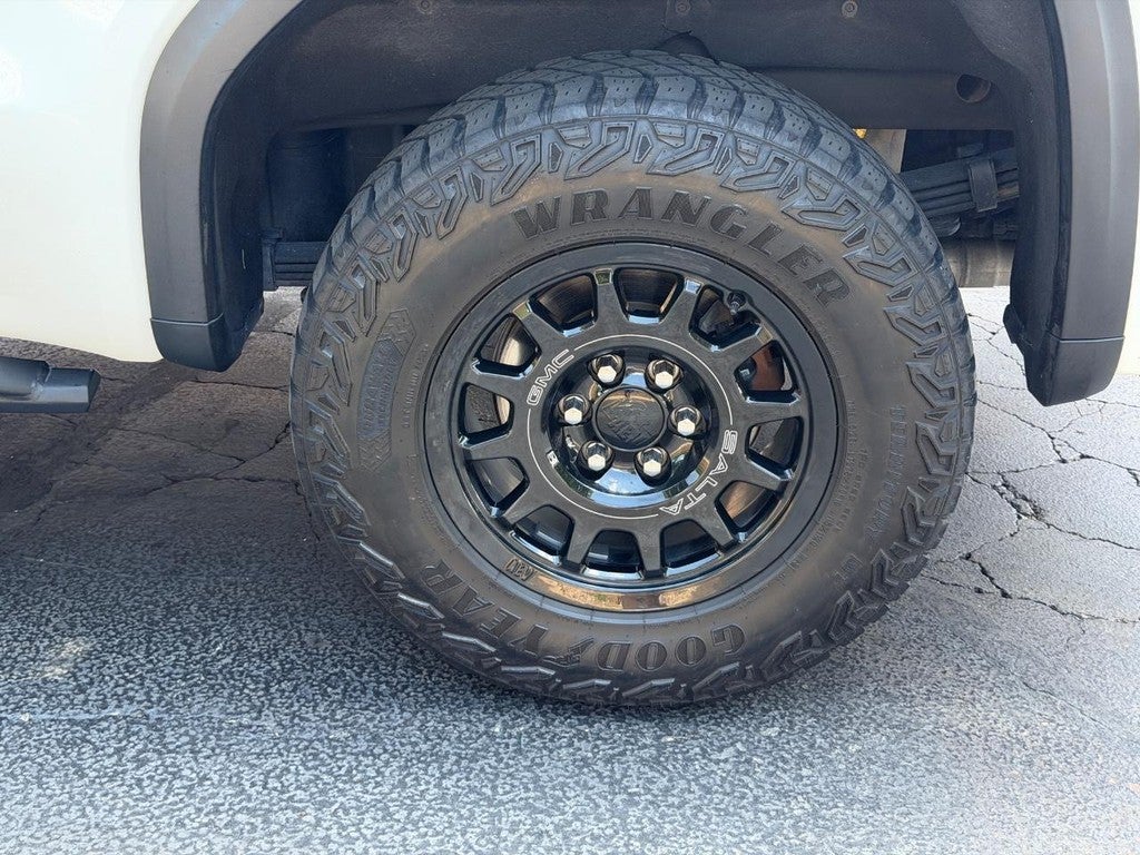 2024 GMC Sierra 1500 4WD Crew Cab 147" AT4X
