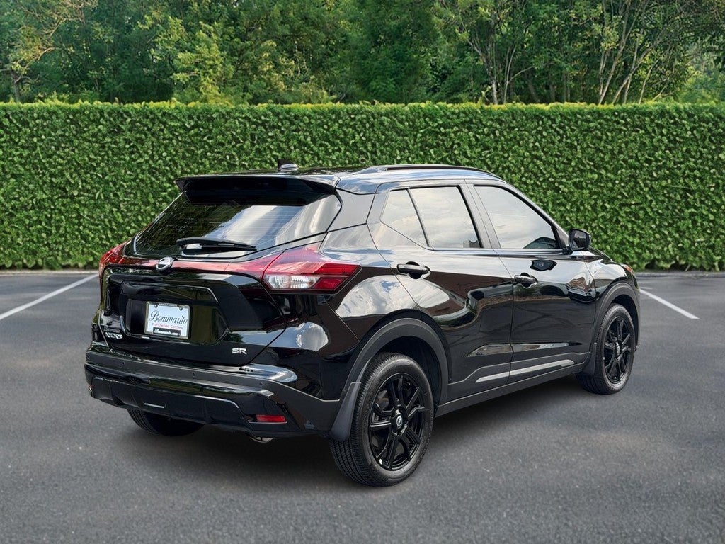 2024 Nissan Kicks SR FWD