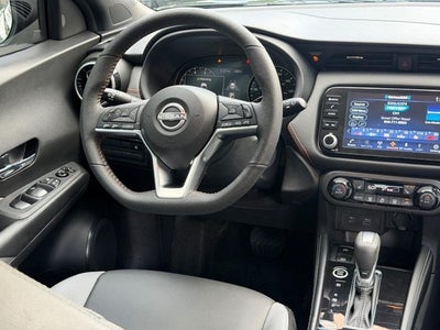 2024 Nissan Kicks SR FWD