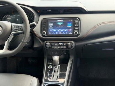 2024 Nissan Kicks SR FWD