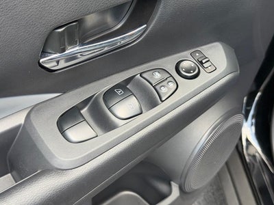 2024 Nissan Kicks SR FWD
