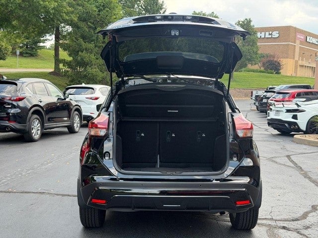 2024 Nissan Kicks SR FWD