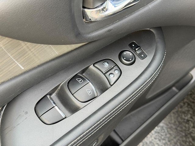 2015 Nissan Murano FWD 4dr Platinum