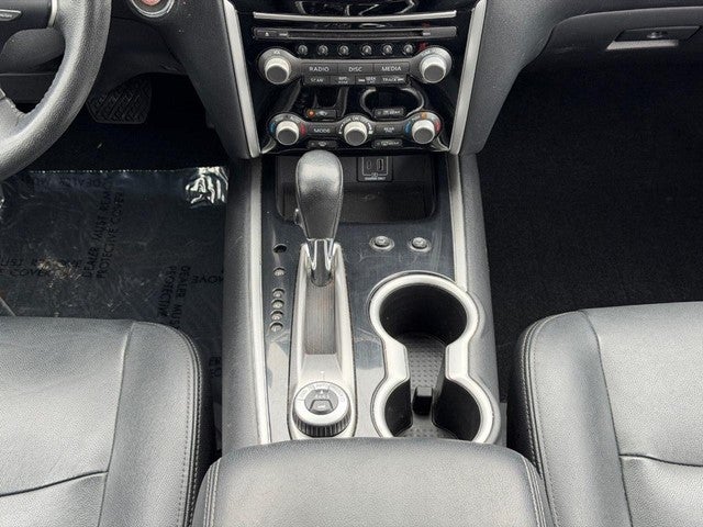 2020 Nissan Pathfinder 4x4 SV