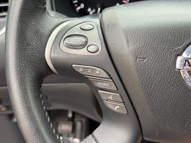 2020 Nissan Pathfinder 4x4 SV