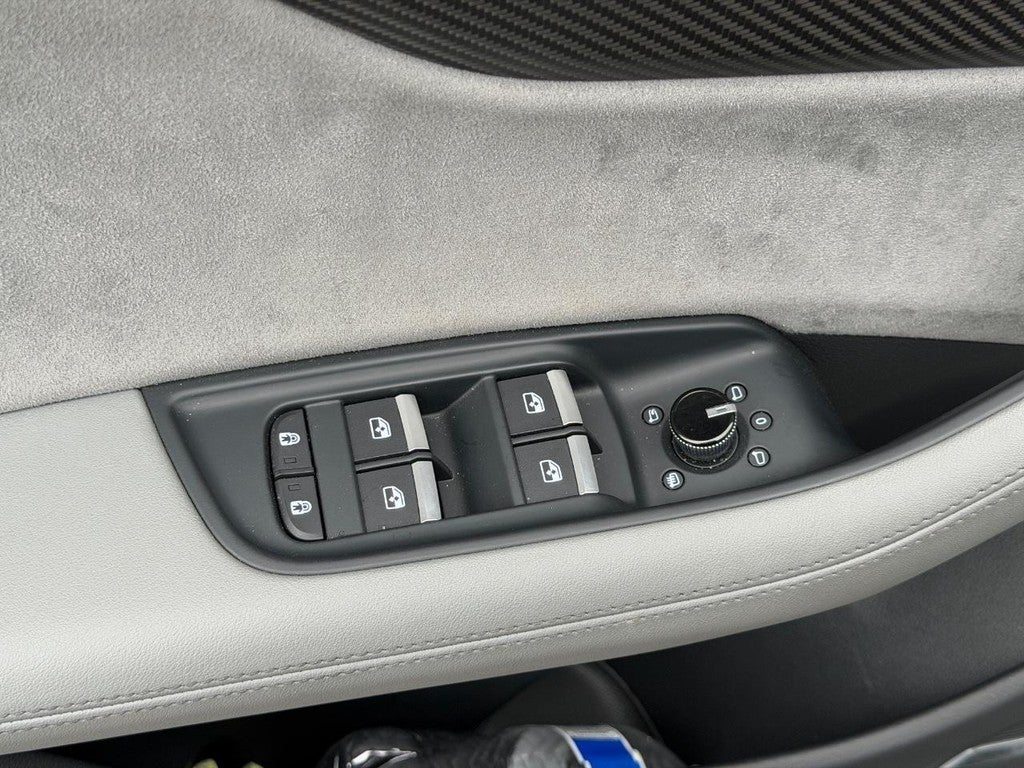 2024 Audi SQ8 Premium Plus 4.0 TFSI quattro