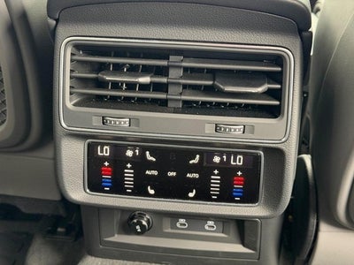 2024 Audi SQ8 Premium Plus 4.0 TFSI quattro