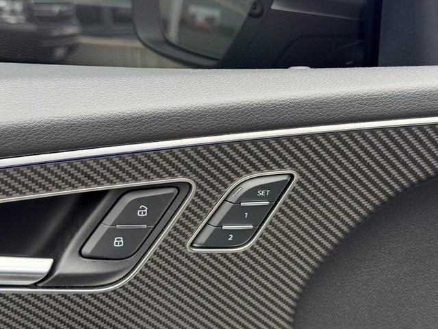 2024 Audi SQ8 Premium Plus 4.0 TFSI quattro