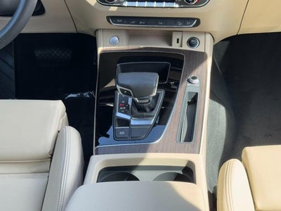 2025 Audi Q5 S line Premium Plus 55 TFSI e quattro