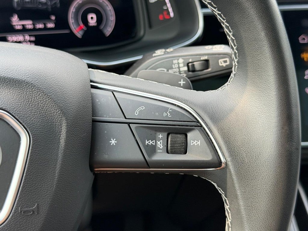 2023 Audi Q8 Prestige 55 TFSI quattro