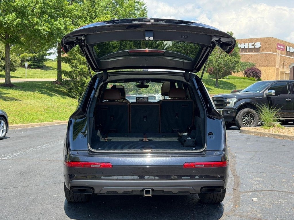 2019 Audi Q7 Premium Plus 55 TFSI quattro
